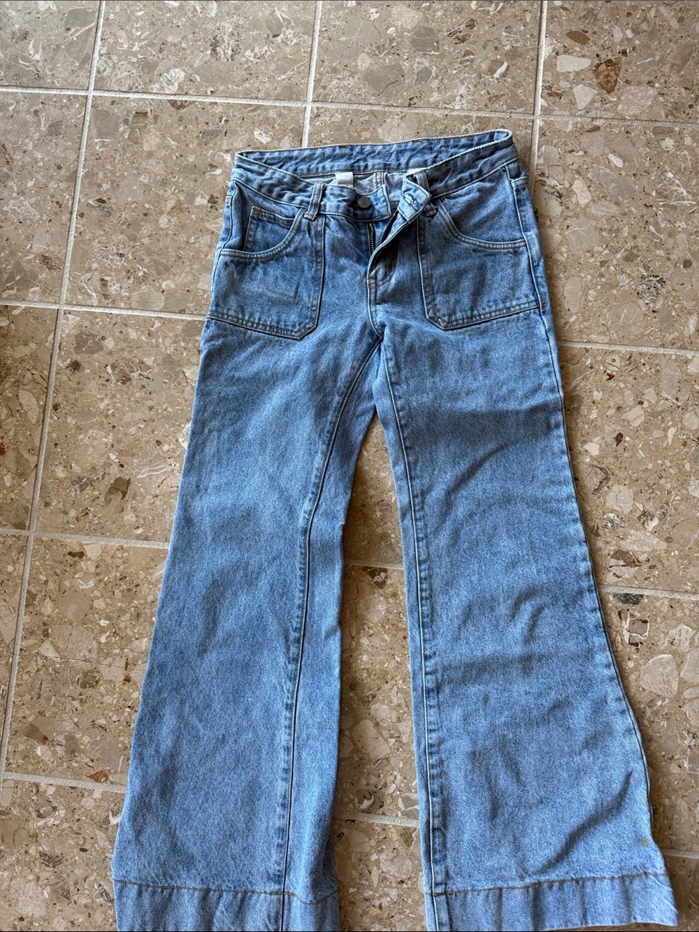 John Galt Brandy Melville Low Rise Patch Pocket Wide Leg Flare Jeans – Small